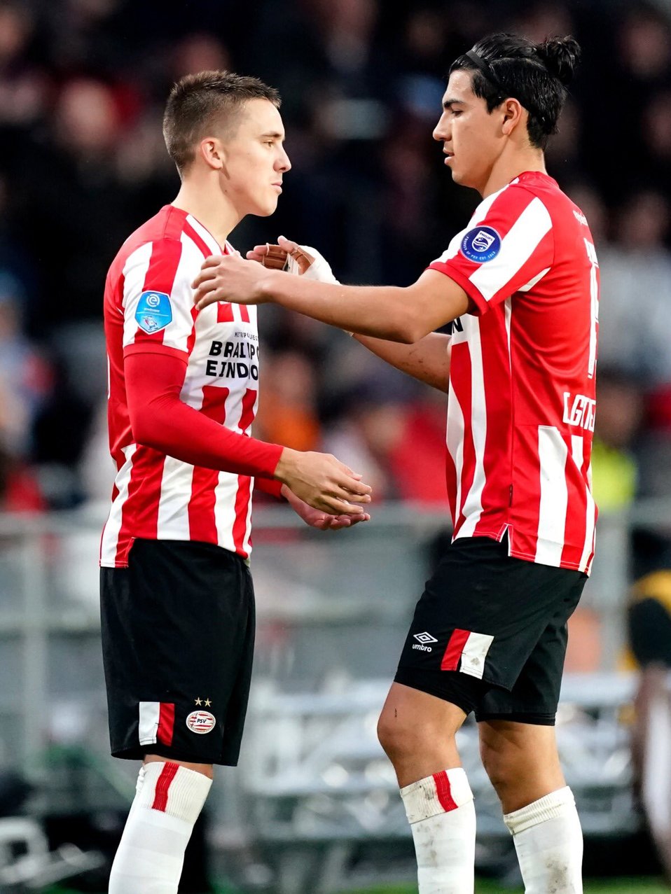 Erick Gutiérrez volvió a la titularidad con el PSV en la Eredivisie (Twitter @PSV)