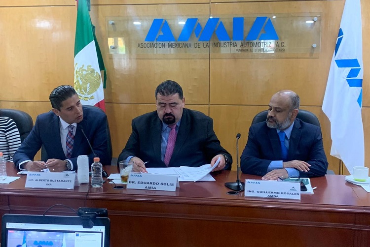 La AMDA manifestó que la venta de vehículos ligeros fue el único segmento que reportó crecimiento en septiembre, con 7.1 por ciento. Foto: (Karen Guzm