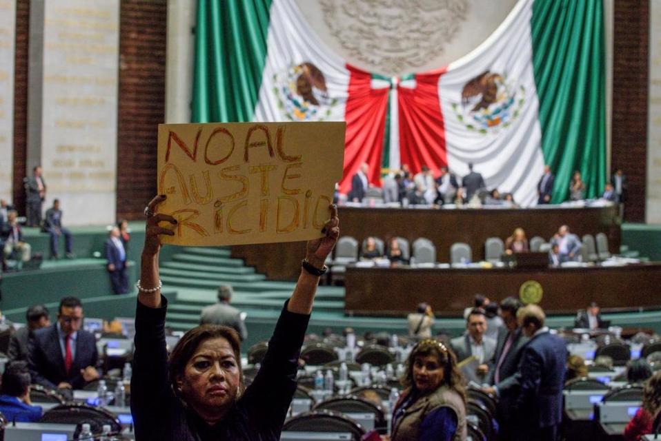 El pleno de la Cámara de Diputados discute la Ley de Austeridad (Cuartoscuro)