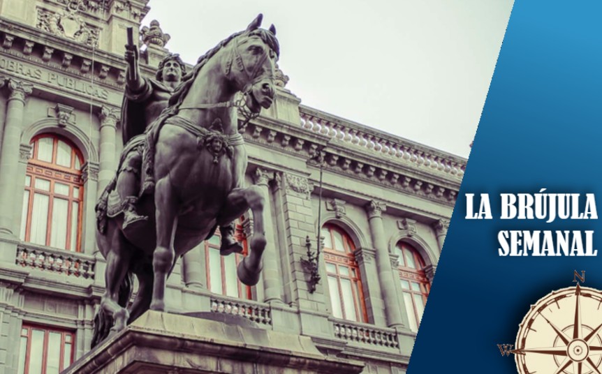 El Caballito de Tolsá frente al Museo Nacional de Arte (Foto: Milenio)