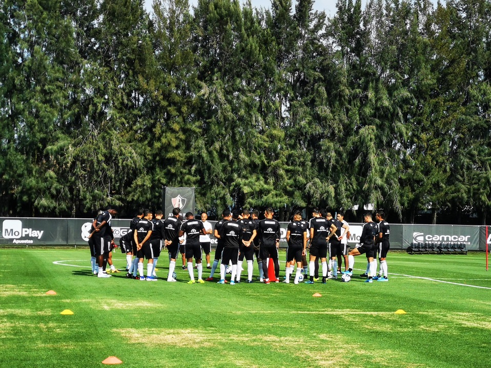 Los rojinegros siguen con esperanzas de Liguilla. (IMAGO7)