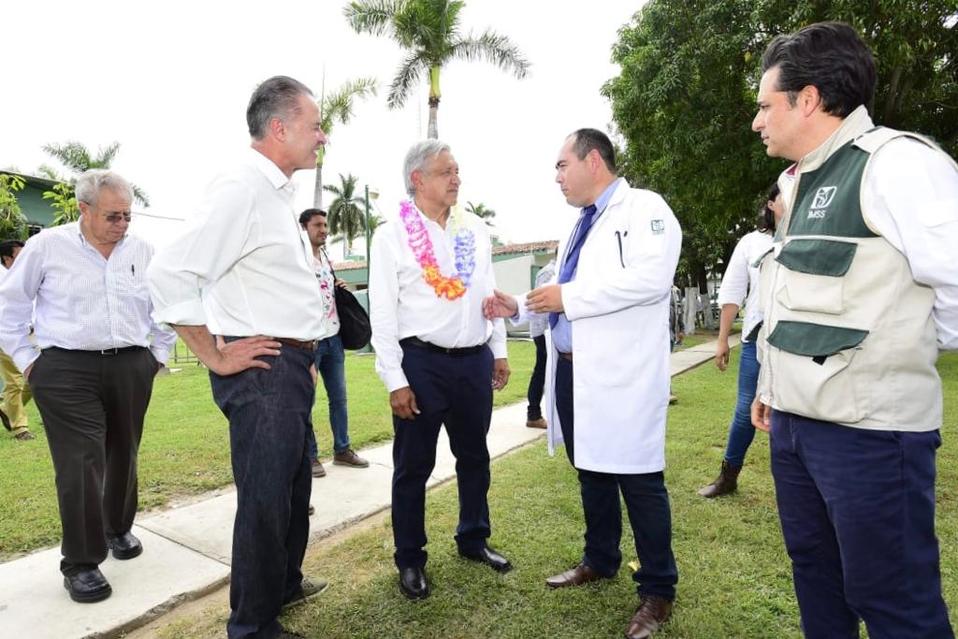 AMLO compromete a Zoé Robledo a destacar al frente del IMSS/Especial.