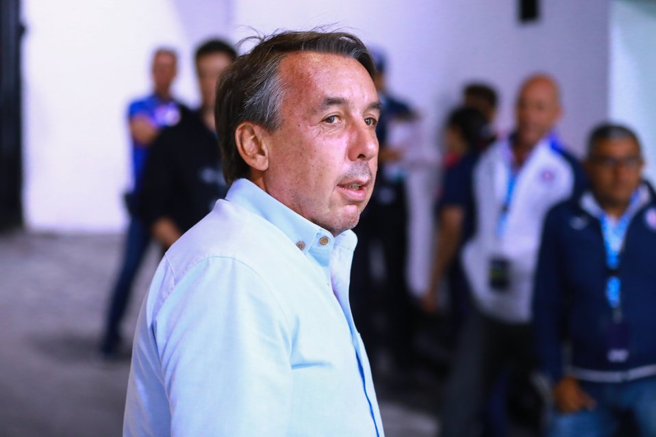 Emilio Azcárraga felicita a la afición por el 103 aniversario del América (Imago 7)