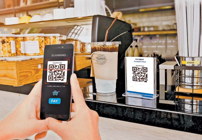 Las "e-wallets" están posicionándose entre la población. Shutterstock