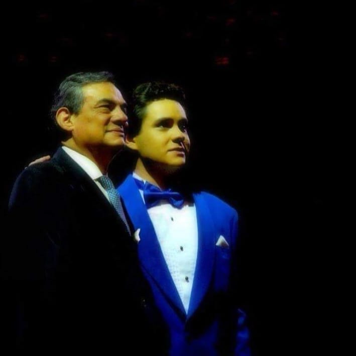 Manuel José con José José. (Instagram manueljoseoficial)