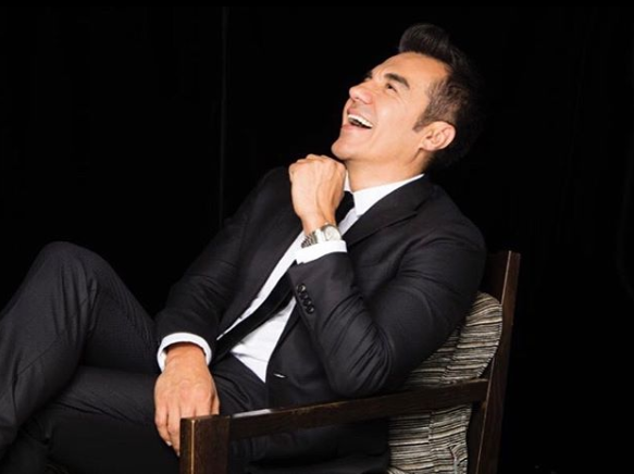 Adrián Uribe recibe críticas en redes sociales por compararse con el Joker. (Instagram: adrianuribe)