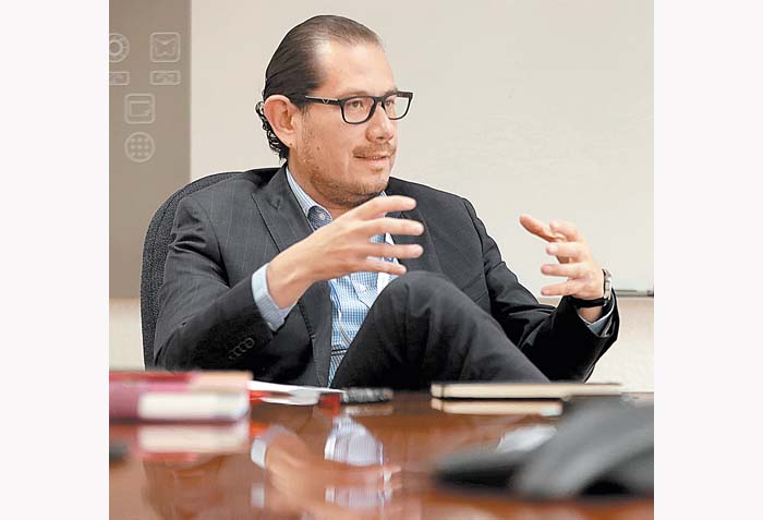 El organismo, presente en los 62 aeropuertos del país, dice Mauricio Arellano. Jesús Quintanar