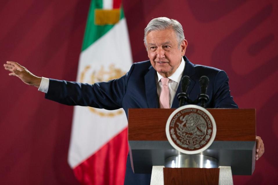 AMLO no impugnará Ley Bonilla en BC/Especial