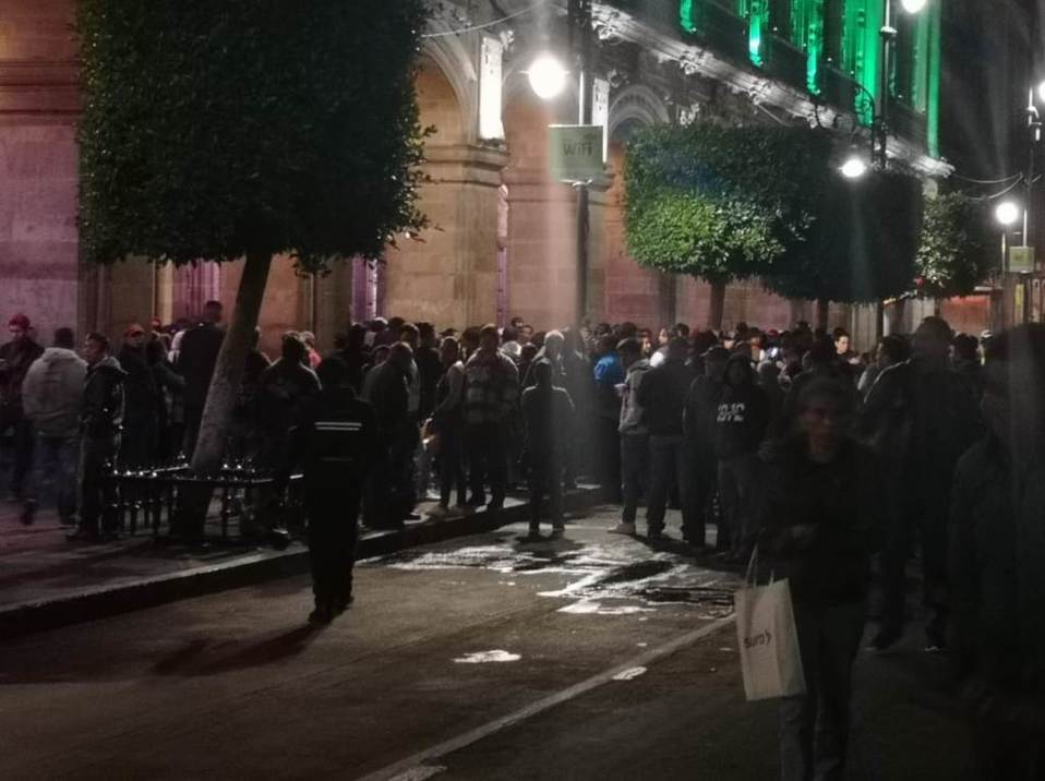 Habitantes de Álvaro Obregón protestan frente al Antiguo Palacio de Ayuntamiento. | César Velázquez