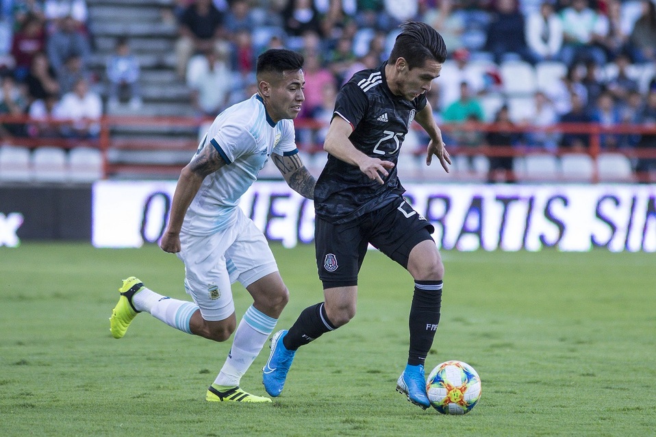 México y Argentina se enfrentan en un duelo amistoso en la categoría Sub 22 (Imago7)