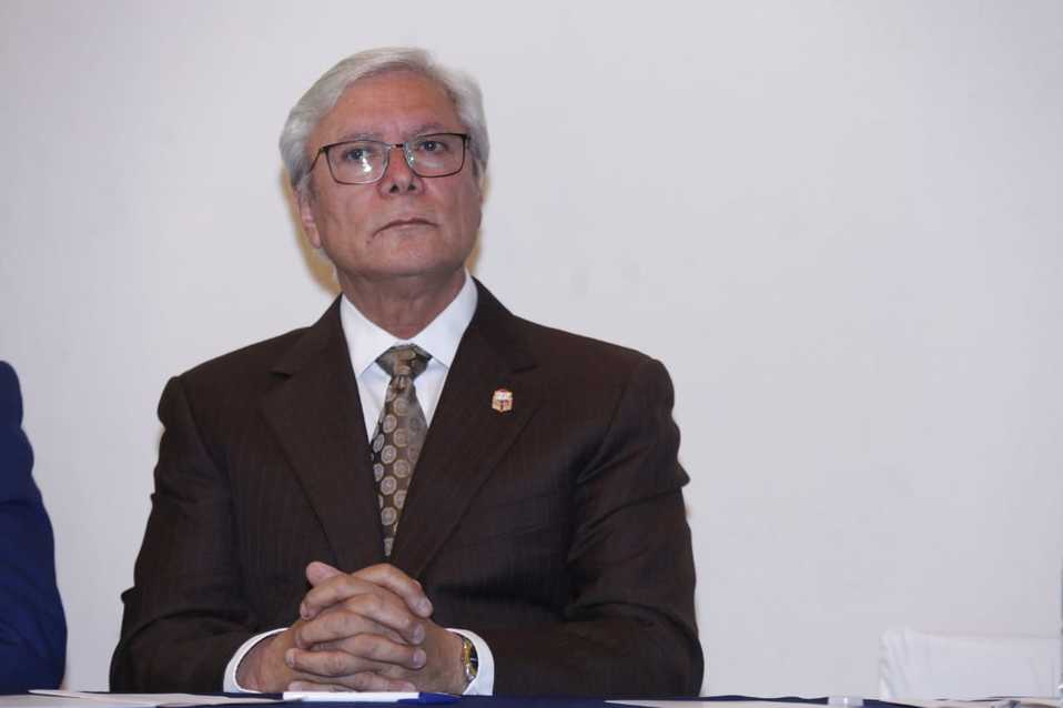 Jaime Bonilla asegura que se inscribió para un periodo de cinco años. (Araceli López).