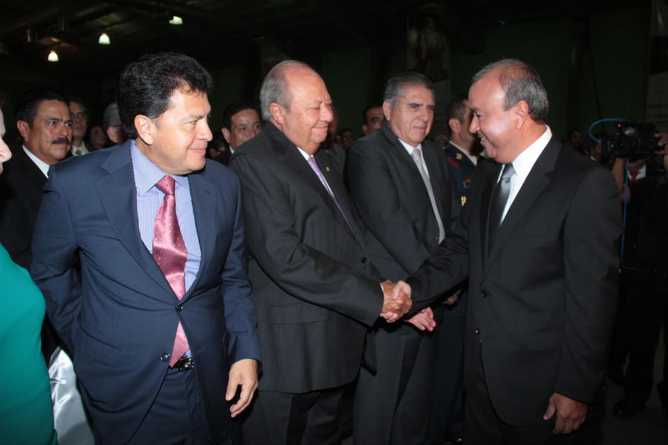 Carlos Romero Deschamps y Esdras Romero.
