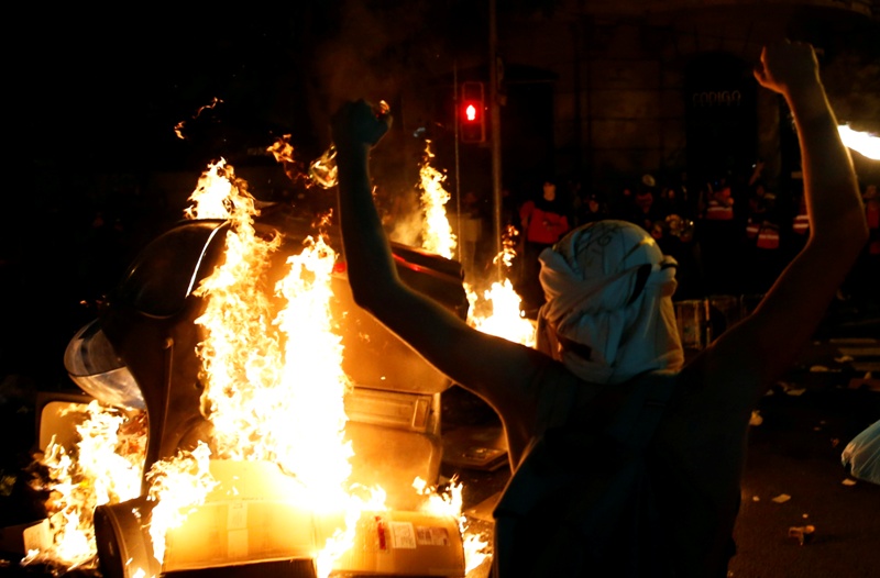 Los independentistas siguen movilizados en Cataluña. (Reuters)