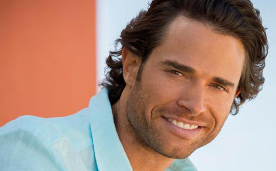 Sebastián Rulli.