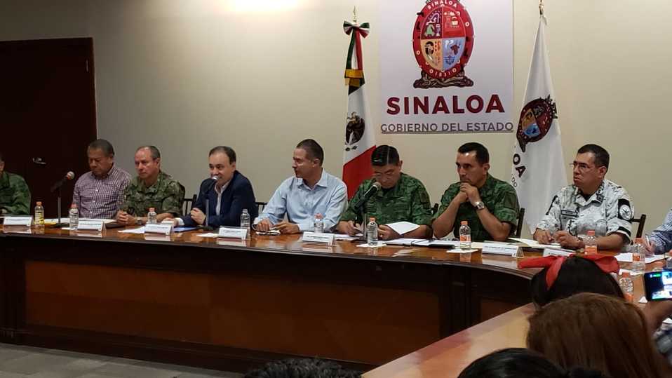 Gabinete de Seguridad en conferencia de prensa. (@SSPCMexico)
