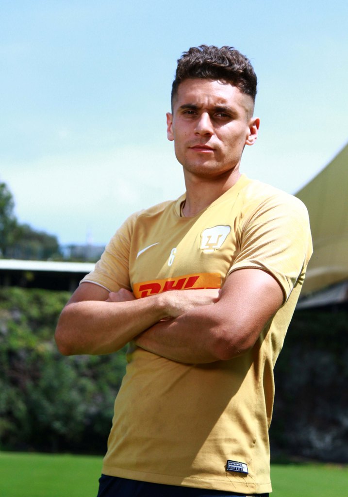 Kevin Escamilla (Santiago Chaparro)