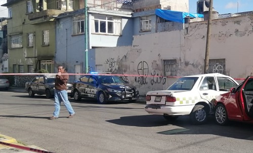 Se habla de que en el auto abandonado había al menos otros dos ocupantes. (Especial)