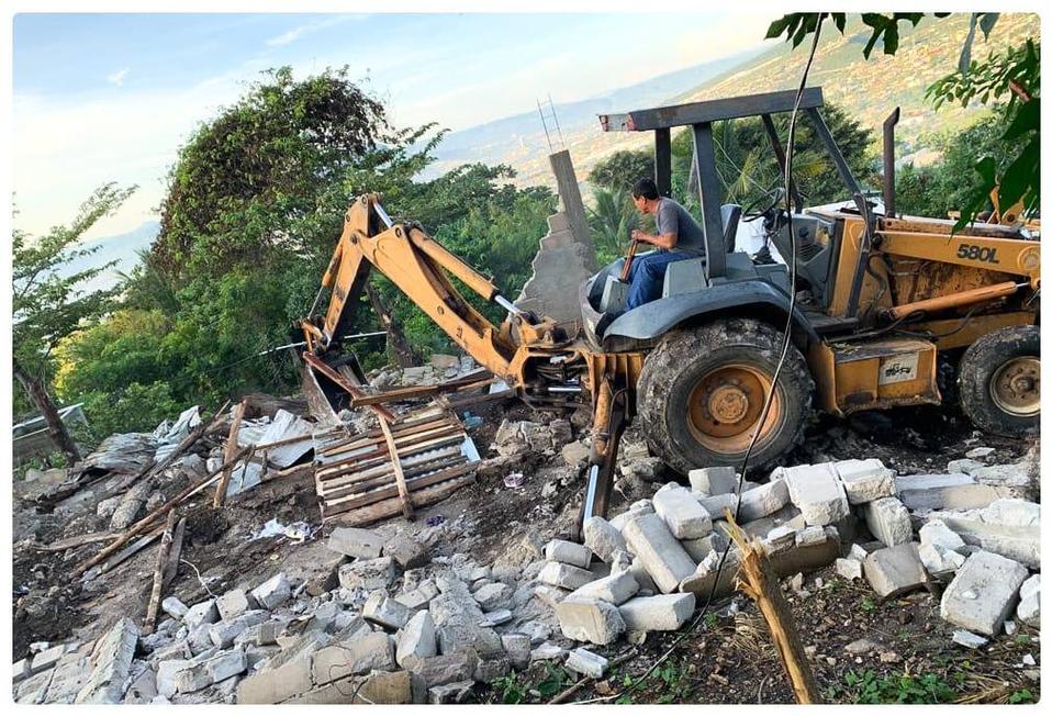 Las autoridades hallaron y destruyeron 50 viviendas instaladas en la zona. (Abraham Jiménez)