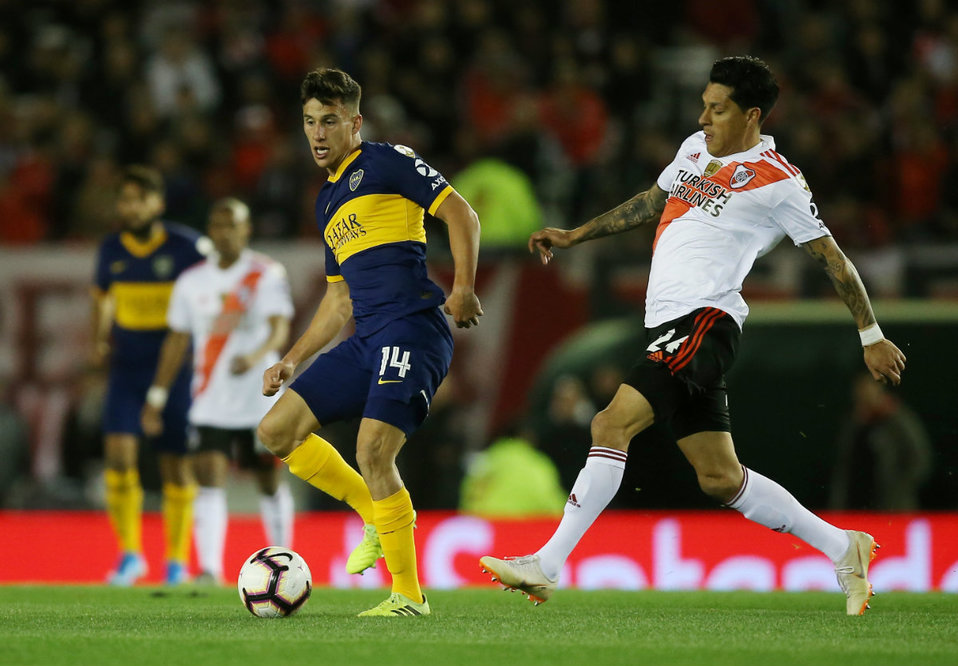 Boca Jr. y River Plate se enfrentan en la semifinal de la Copa Libertadores 2019 (Reuters)