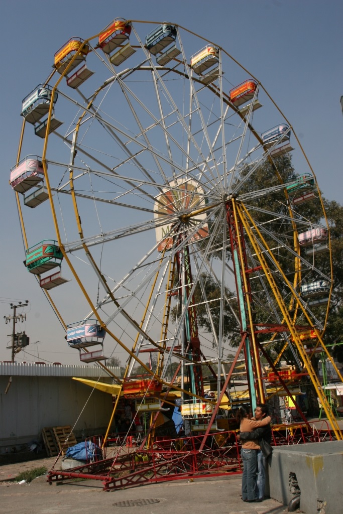 Feria y parque de diversiones. (Archivo Cuartoscuro)