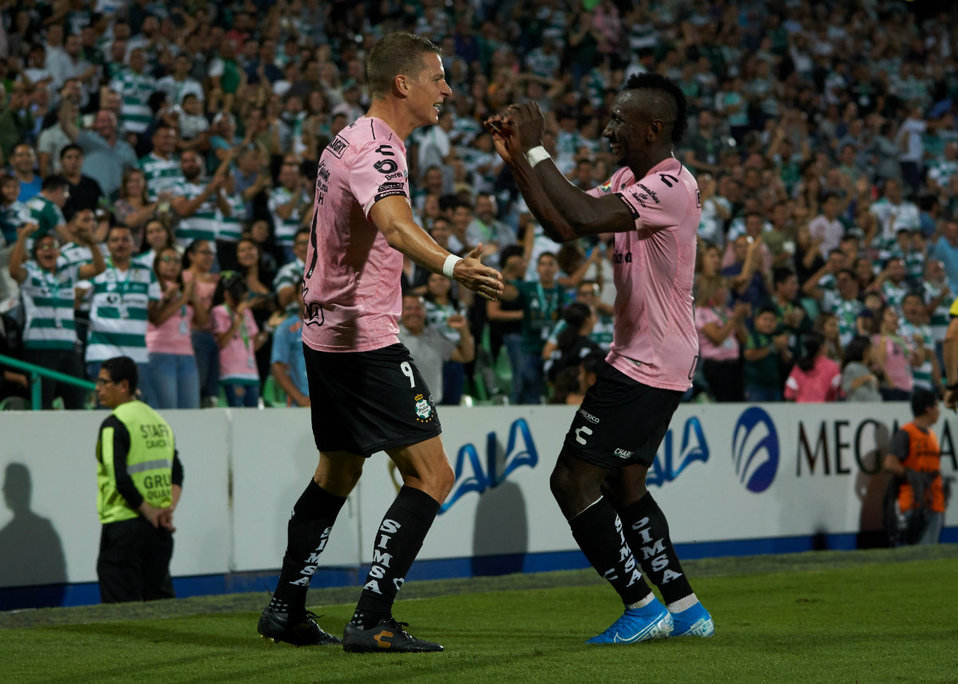 Santos regresó al liderato tras la jornada 14 de la Liga MX (Imago7)