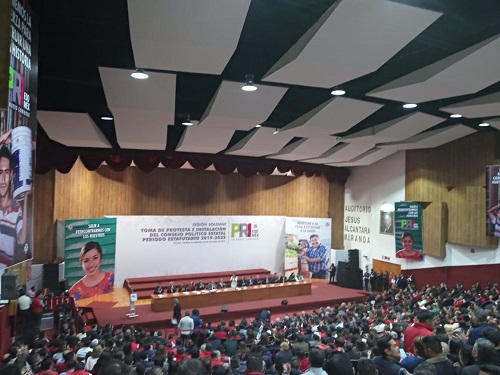 La sesión se registró esta noche. (Claudia Hidalgo)