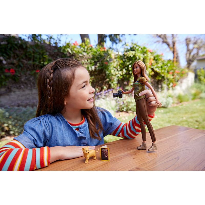 Barbie Fotoperiodista (Mattel).