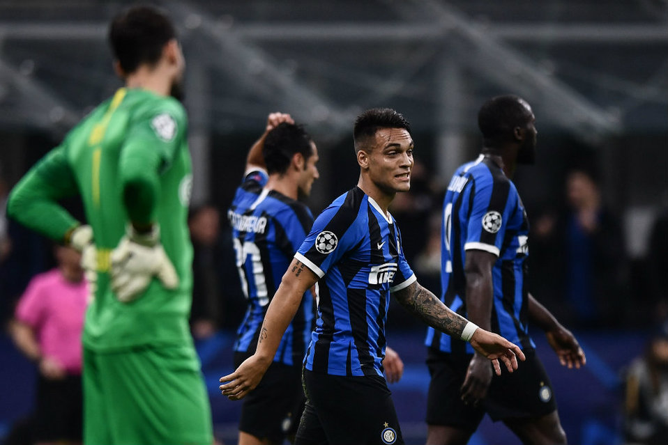 Inter venció al Borussia Dortmund (AFP)