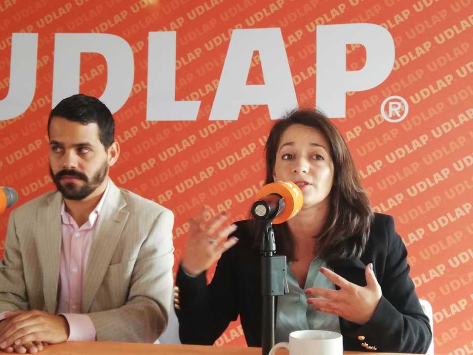 Paredes López comentó que la cámara que se puede instalar en una unidad del trasporte público cuesta 13 mil pesos (Jaime Zambrano)