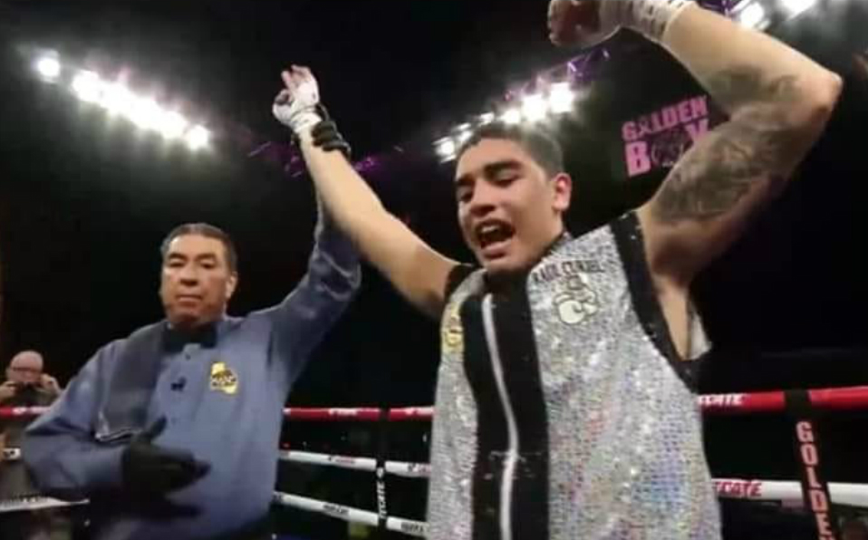Raúl 'Cugar' Curiel, gana su octava pelea profesional (Foto/CORTESÍA)