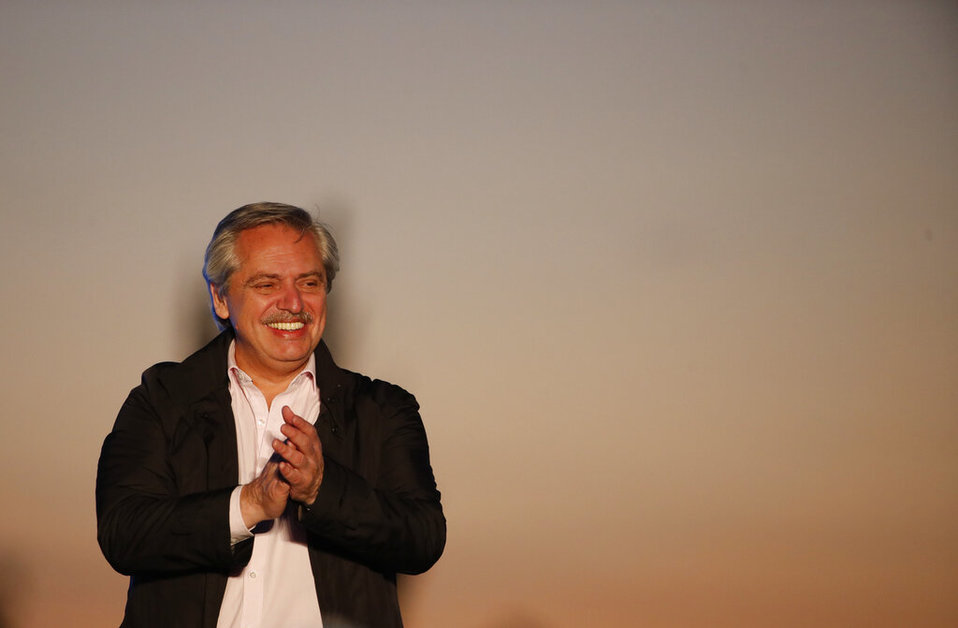 Alberto Fernández resultó la sorpresa de la campaña electoral | AP