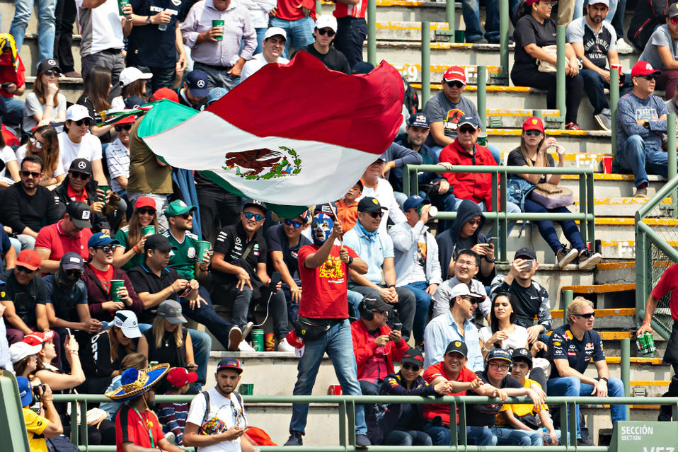 La clasificación del GP de México registró gran asistencia (Imago7)