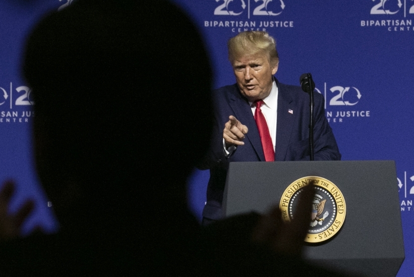 El fallo ayuda a la recopilación de información para un posible juicio contra Trump. | AP