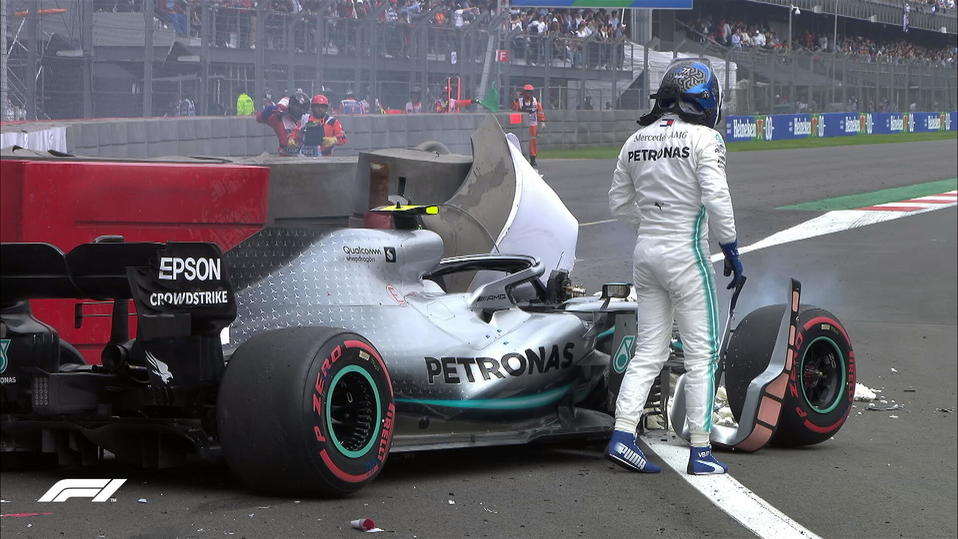 Valtteri Bottas, piloto de Mercedes, sufre aparatoso accidente en el Gran Premio de México 2019 (Twitter @F1)