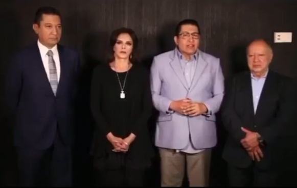 Alex Kaffie le pide una disculpa pública a Lucía Méndez. (Captura de Pantalla)