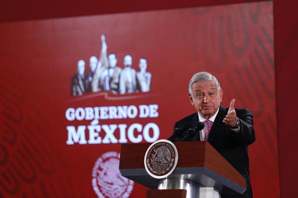 López Obrador aseguró que Michoacán es el laboratorio para "federalizar" la nómina educativa/Nelly Salas.