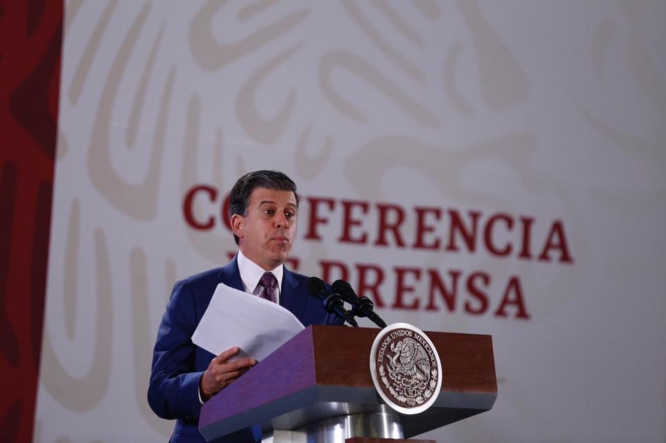 El titular de Profeco, Ricardo Sheffield, en conferencia matutina (Nelly Salas | Milenio)