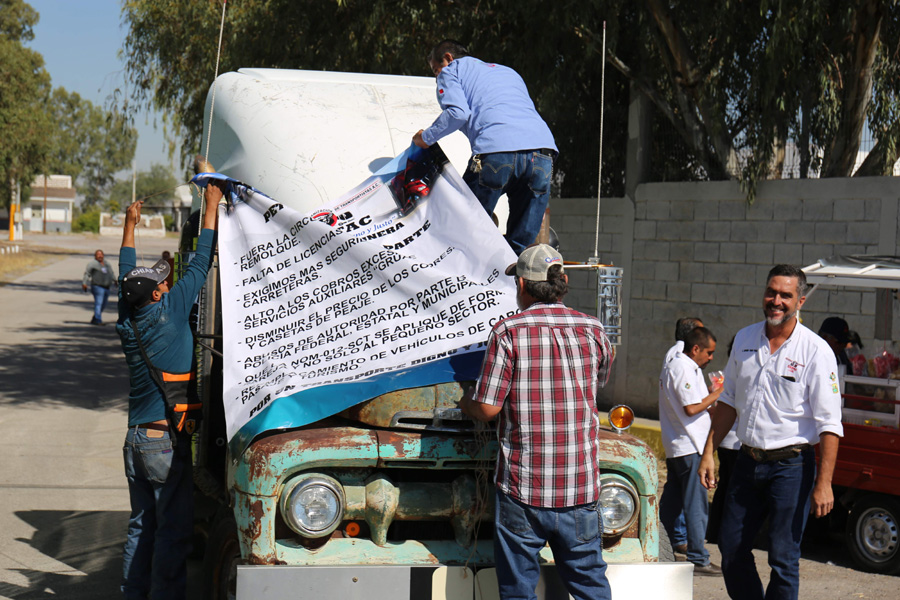 Aunque se dijo, pasaría por Saltillo, no llegó a la capital. (Rolando Riestra)