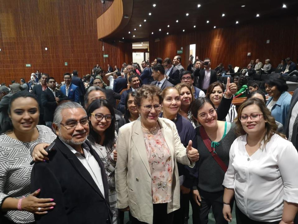 Bertha Luján visitó a los diputados de Morena en San Lázaro (Elia Castillo)