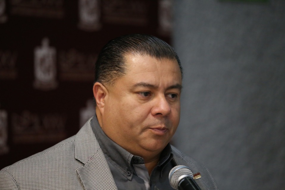 El coordinador de la bancada de Morena, Ramiro González Gutiérrez.
