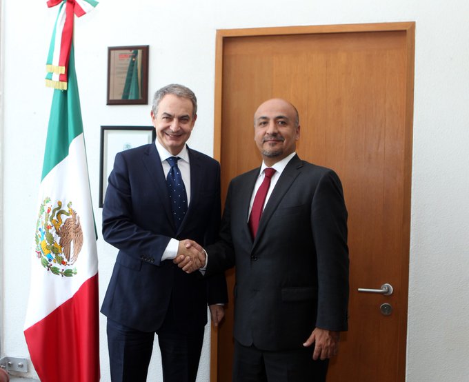 José Luis Rodríguez Zapatero participó en un conversatorio/Twitter @maximilianoreyz.