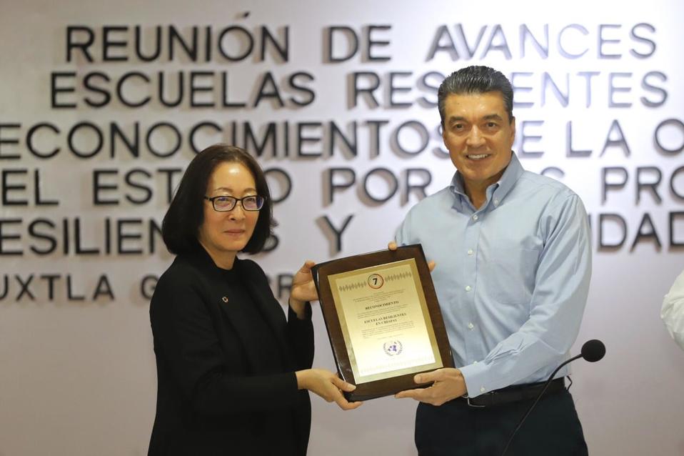 Las instituciones públicas trabajan para beneficiar a las escuelas del estado. (Especial)