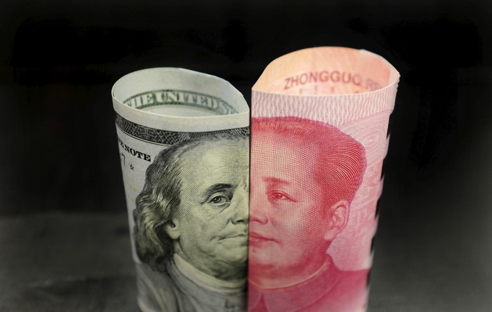 Dólar de Estados Unidos y Yuan de China (Reuters)