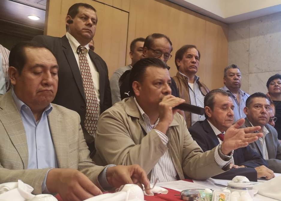 El Movimiento Nacional Taxista dio 15 de días para iniciar operativos contra Uber. | César Velázquez