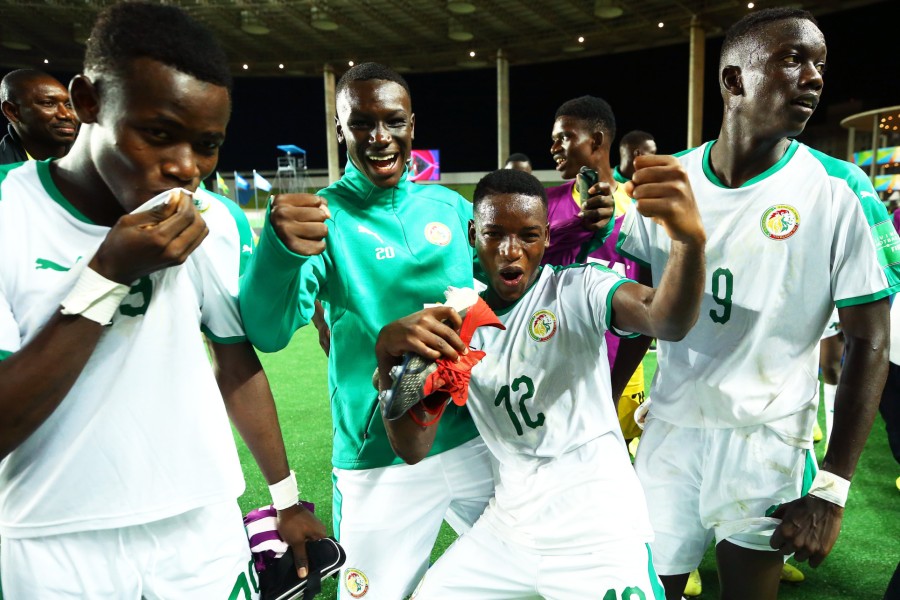 Senegal derrota 3- 1 a la selección holandesa (Twitter: @fifacom_es)