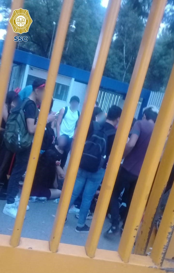 Un joven fue herido con un arma blanca luego de una riña adentro de CCH Azcapotzalco | Especial