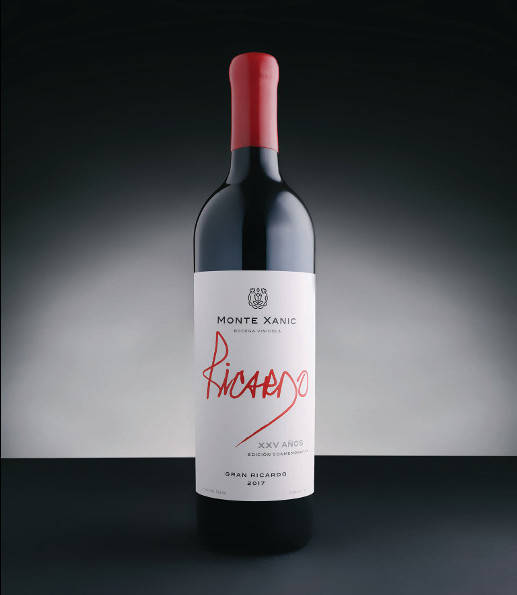 El vino de la casa Monte Xanic nació como un homenaje a Ricardo Hojel, emprendedor, pionero y apasionado del vino.