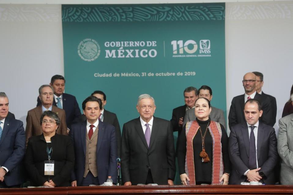 El presidente López Obrador encabezó la 110 Asamblea General Ordinaria del IMSS/Especial.