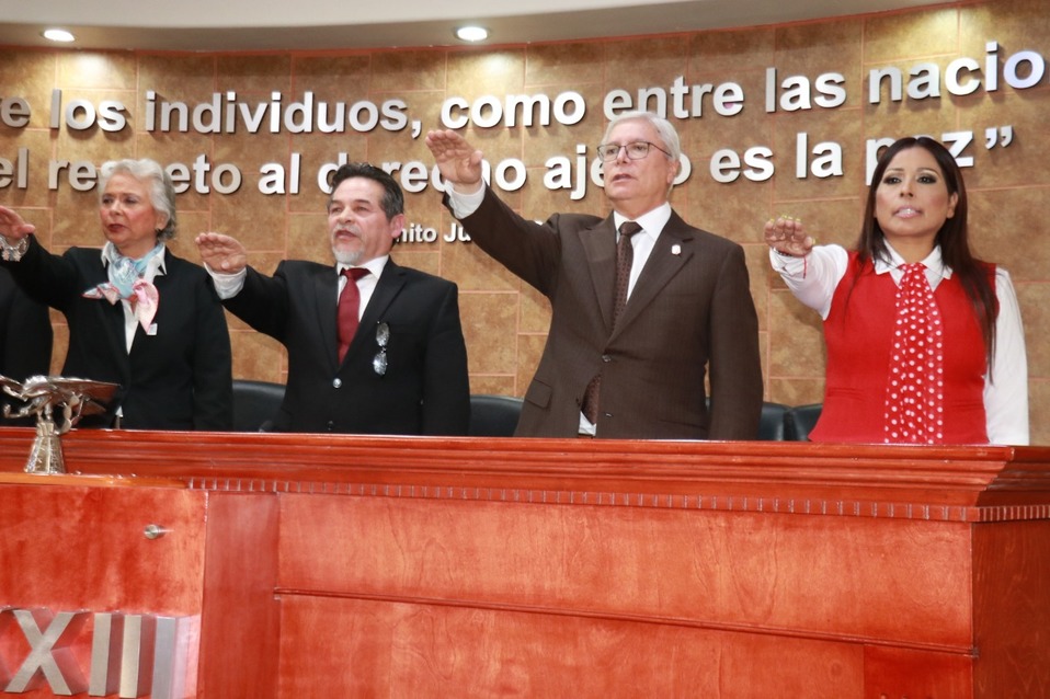Jaime Bonilla asumió como gobernador de Baja California.