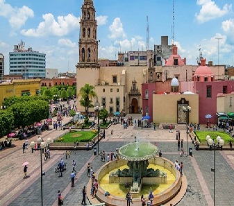 Plaza Fundadores